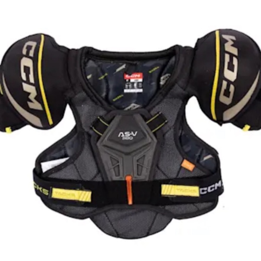 CCM Shoulder Pads